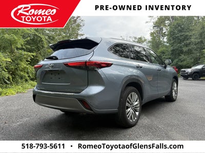 2023 Toyota Highlander Platinum