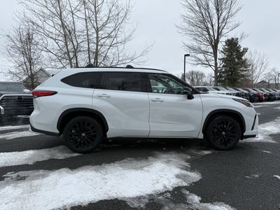 2023 Toyota Highlander XSE