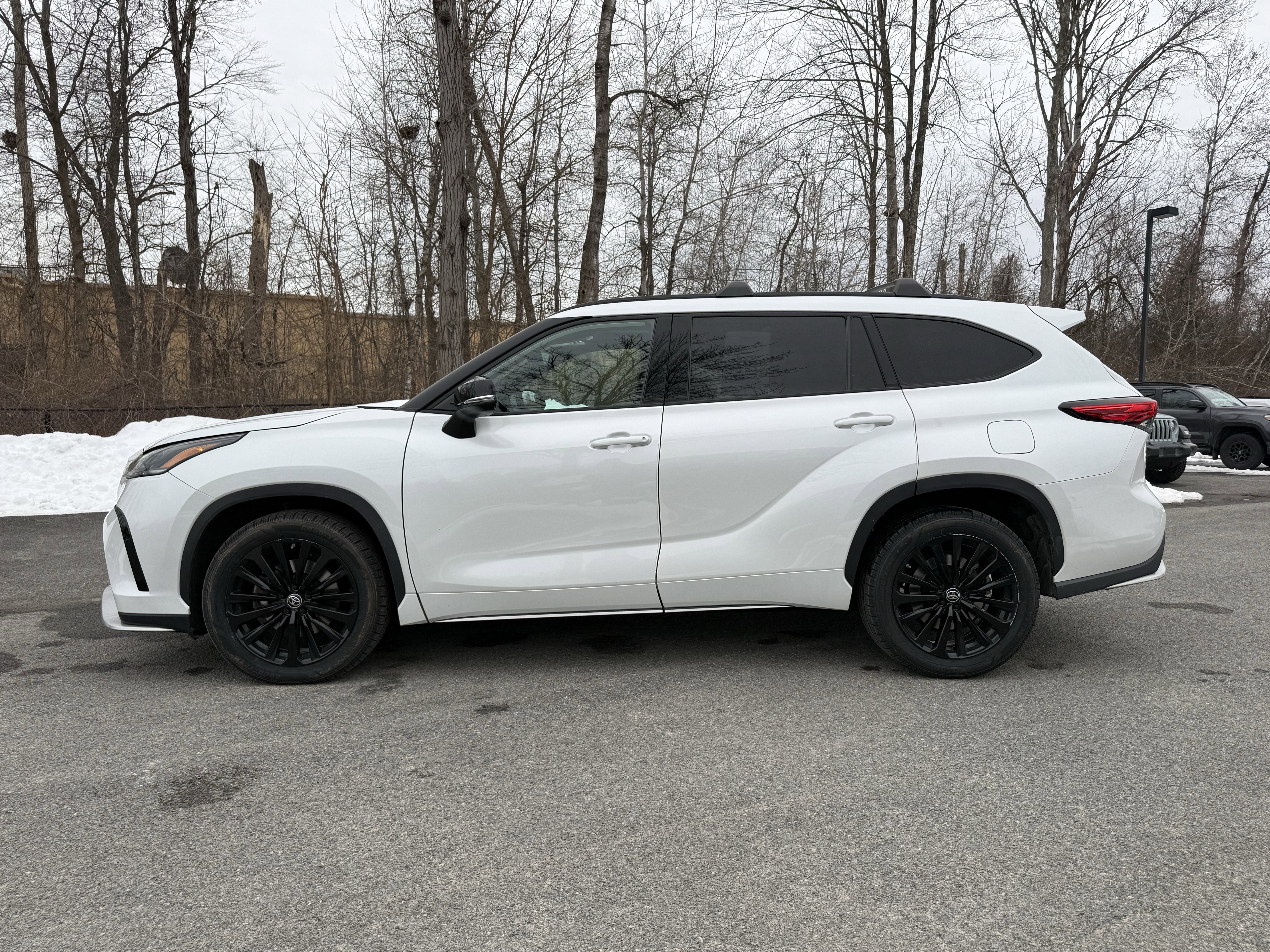 2023 Toyota Highlander XSE