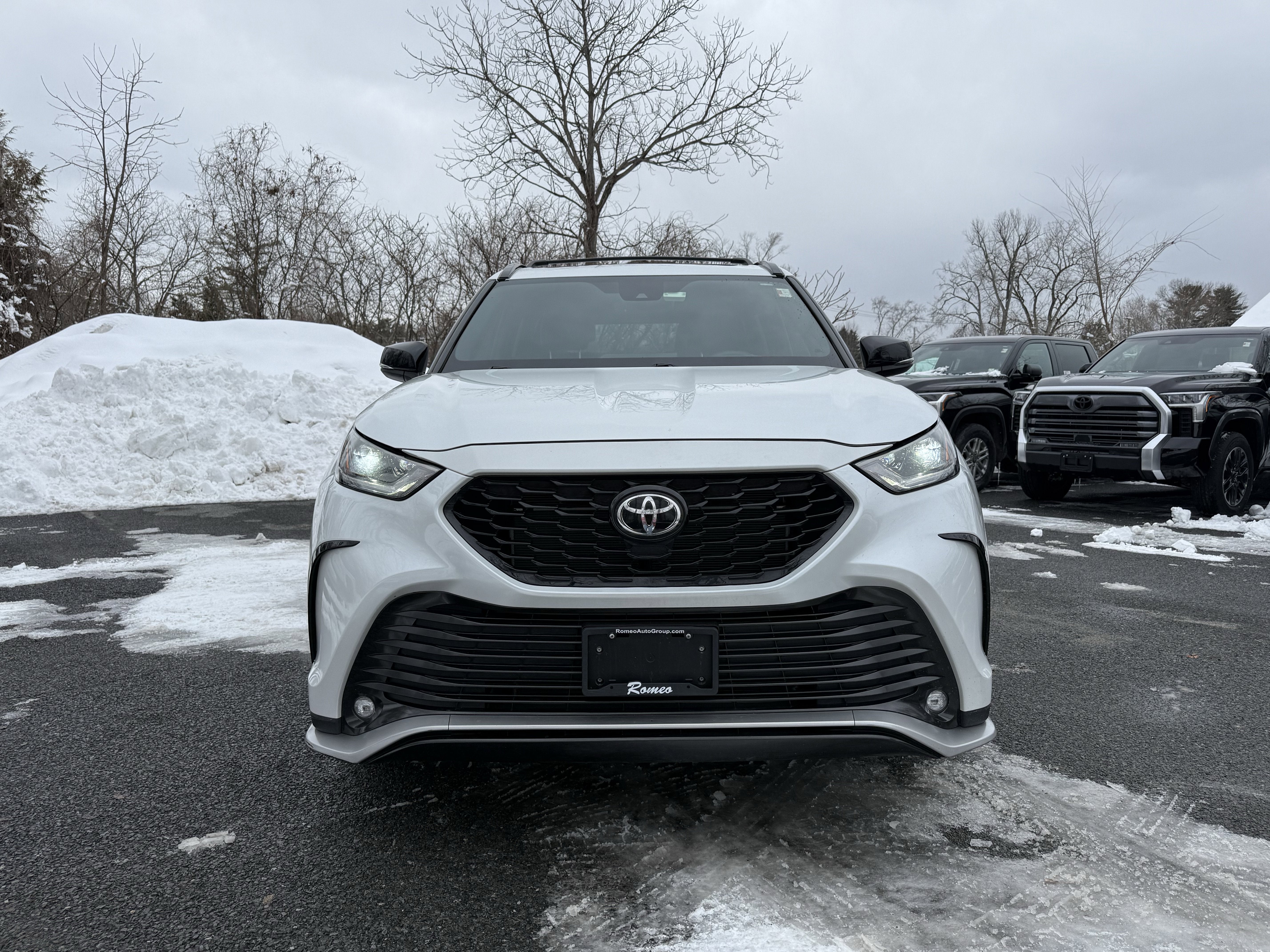 2023 Toyota Highlander XSE