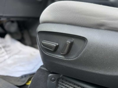 2022 Toyota Sienna LE