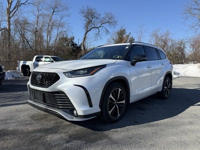 2022 Toyota Highlander XSE