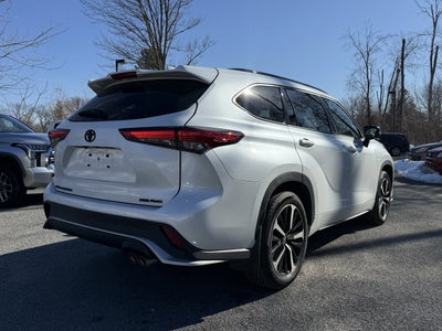 2022 Toyota Highlander XSE