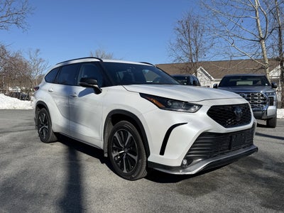 2022 Toyota Highlander XSE