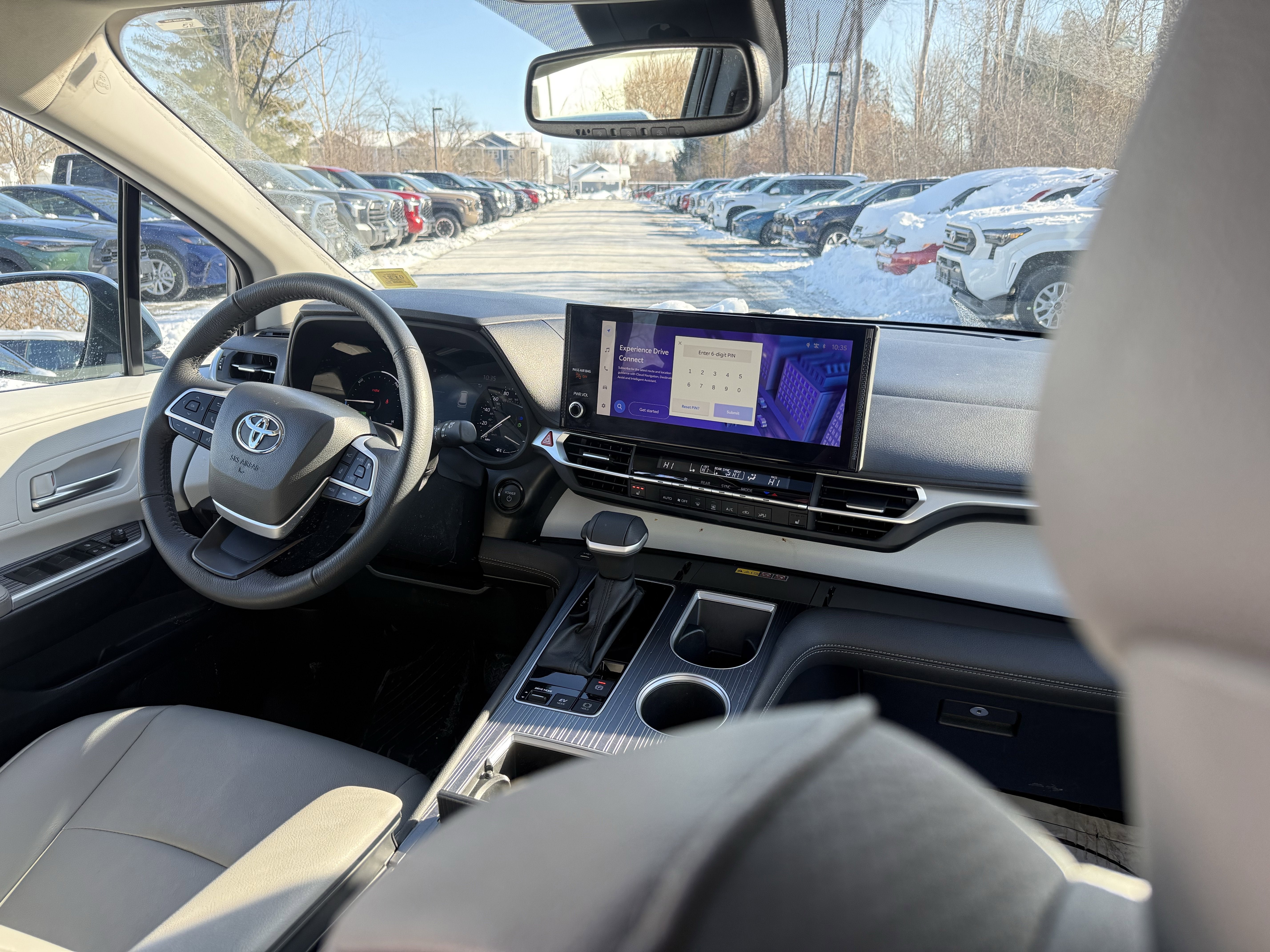 2025 Toyota Sienna XLE 7 Passenger