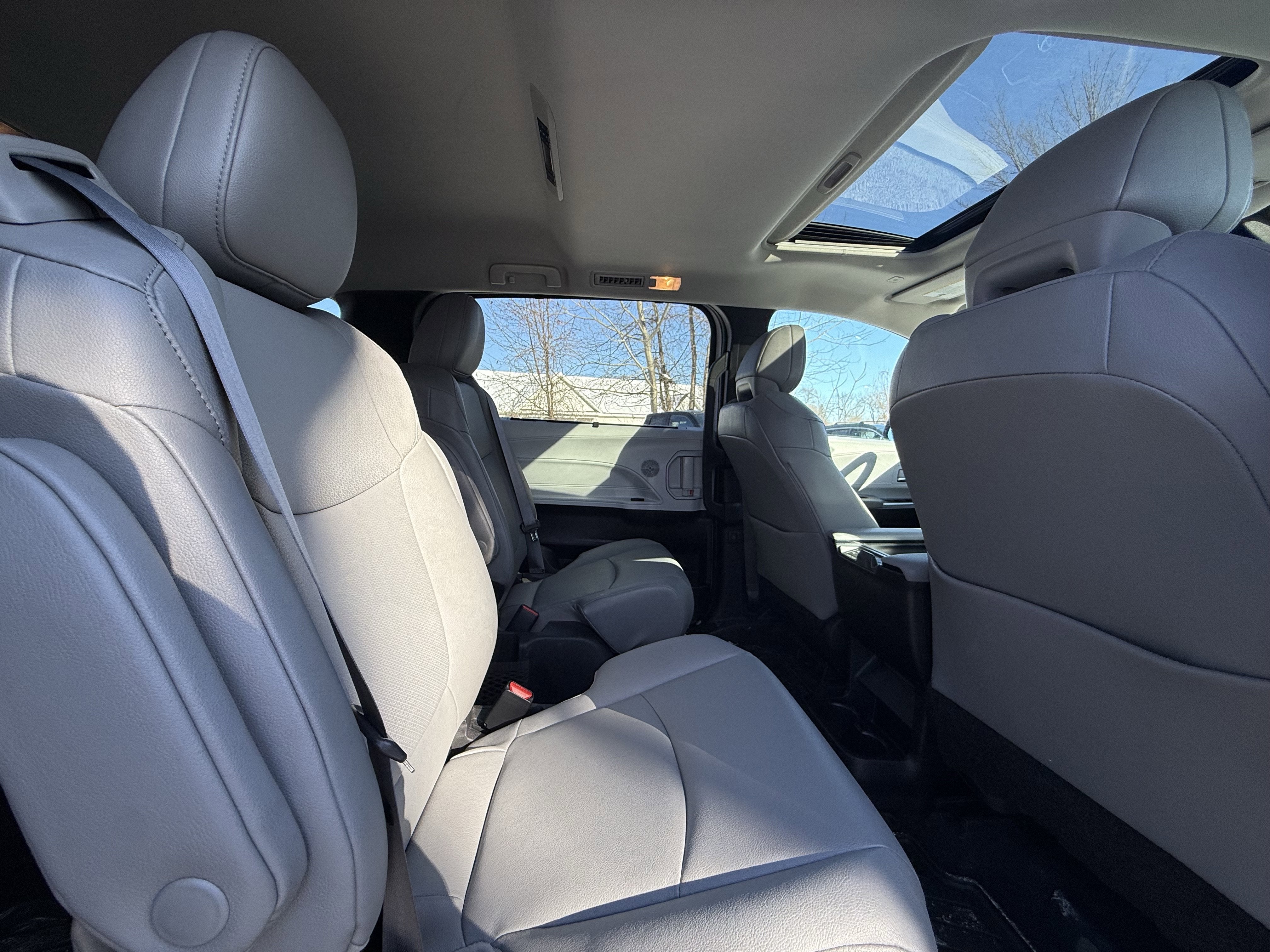 2025 Toyota Sienna XLE 7 Passenger