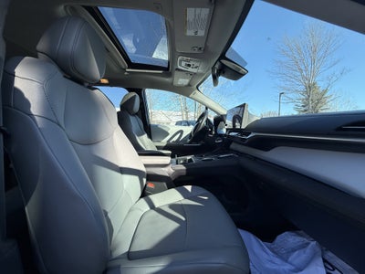 2025 Toyota Sienna XLE 7 Passenger