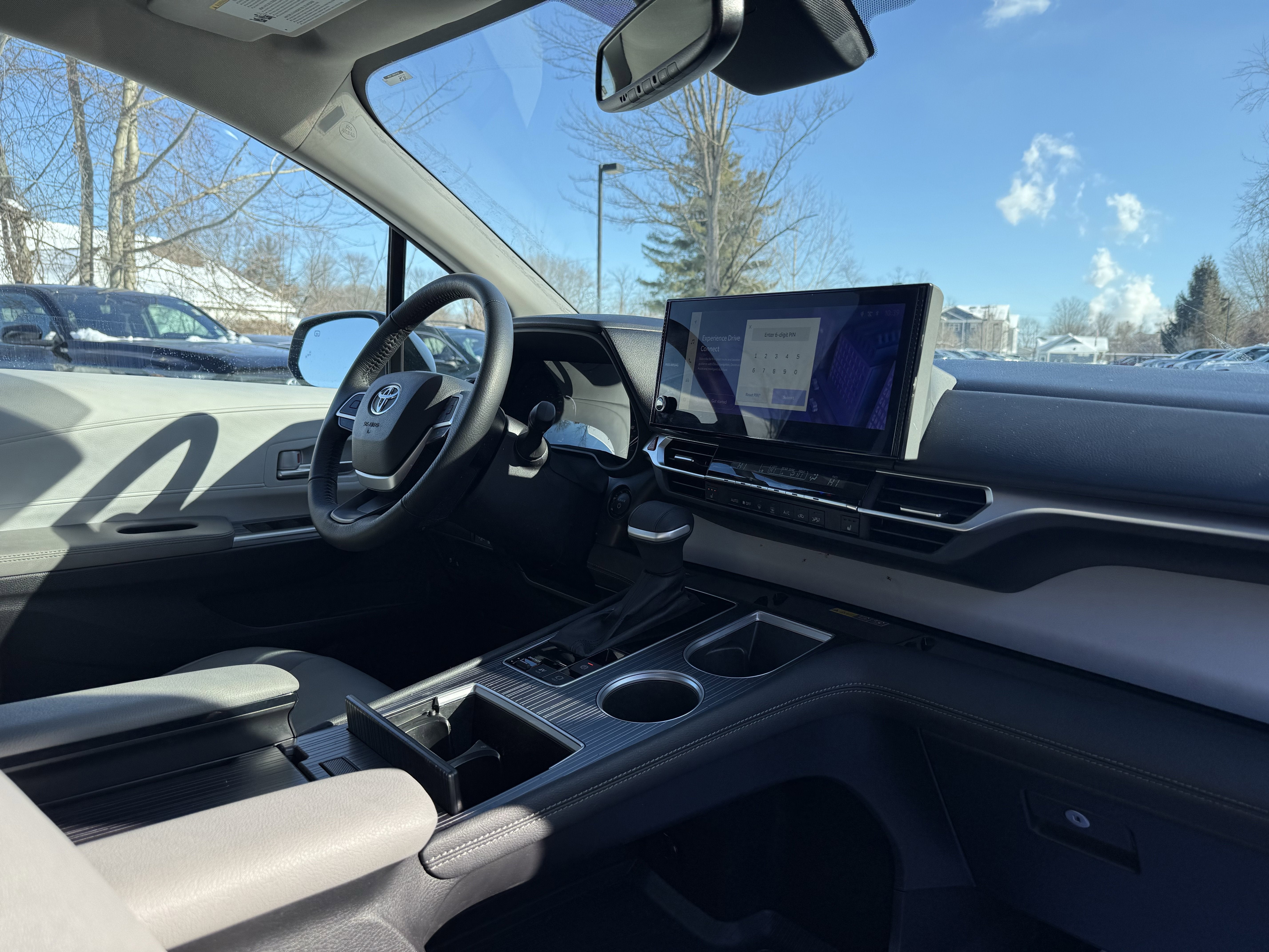 2025 Toyota Sienna XLE 7 Passenger