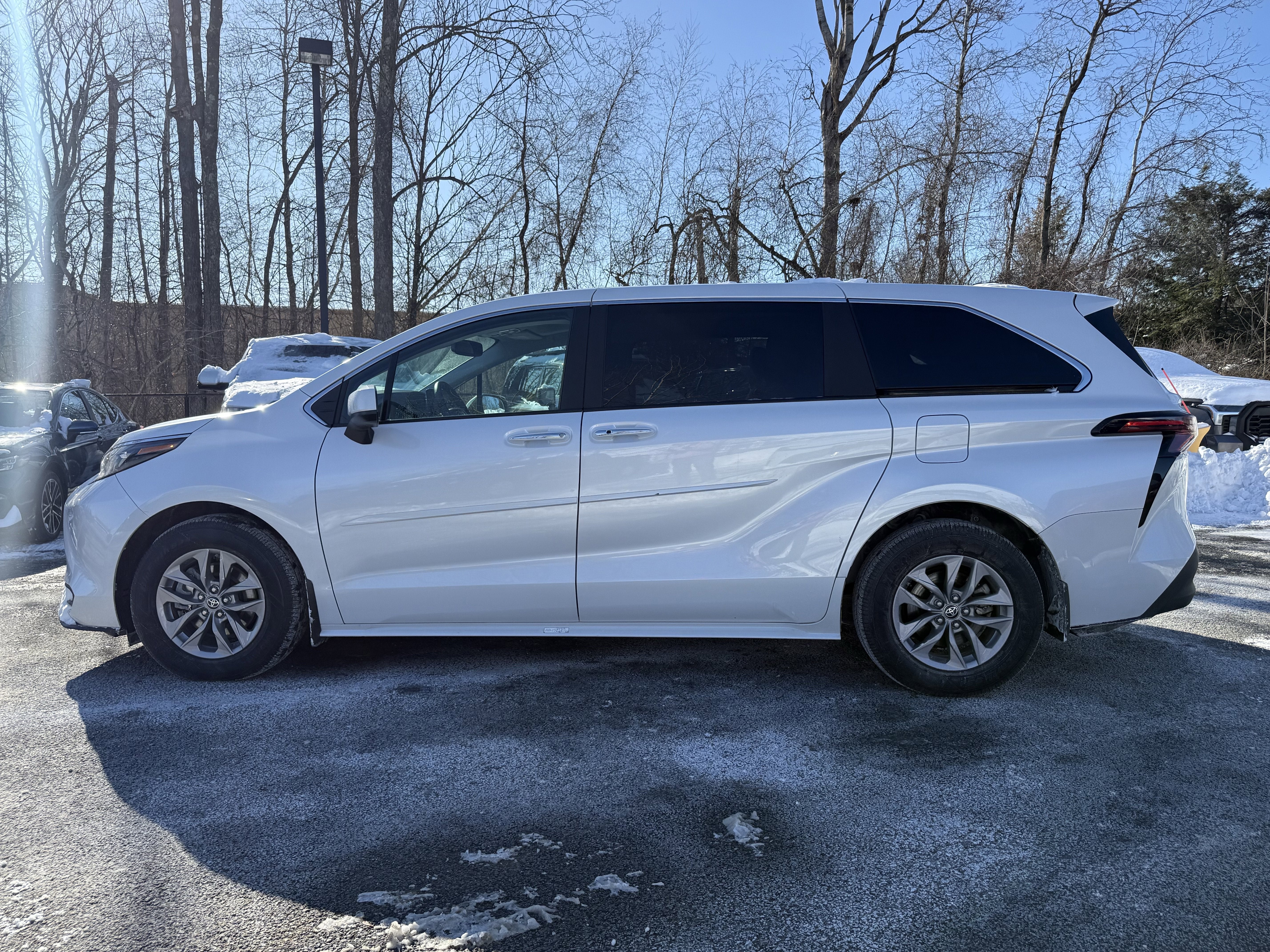 2025 Toyota Sienna XLE 7 Passenger