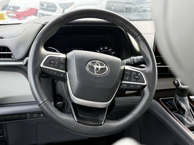 2023 Toyota Sienna XLE 7 Passenger