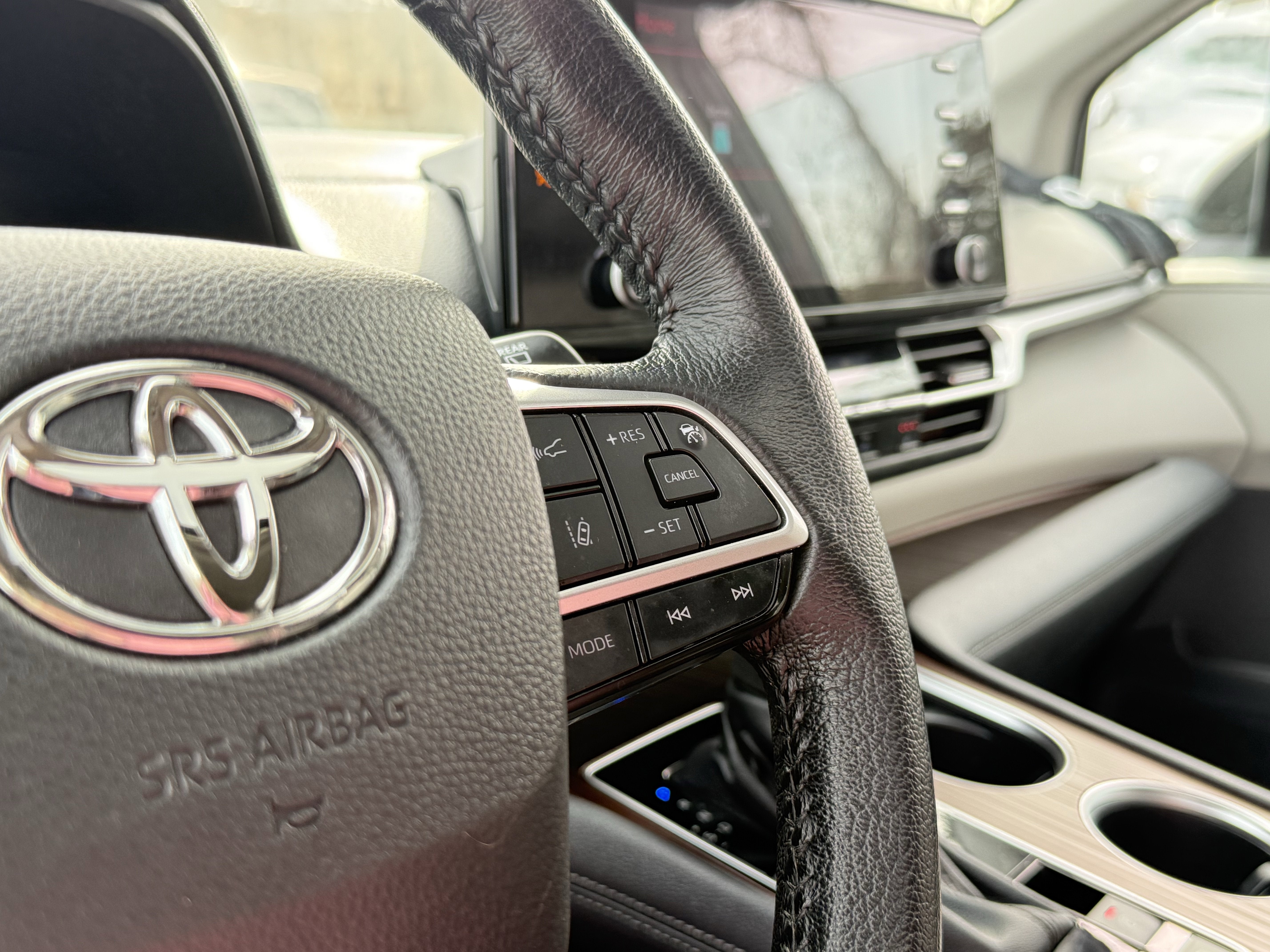 2023 Toyota Sienna XLE 7 Passenger