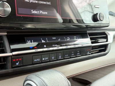 2023 Toyota Sienna XLE 7 Passenger