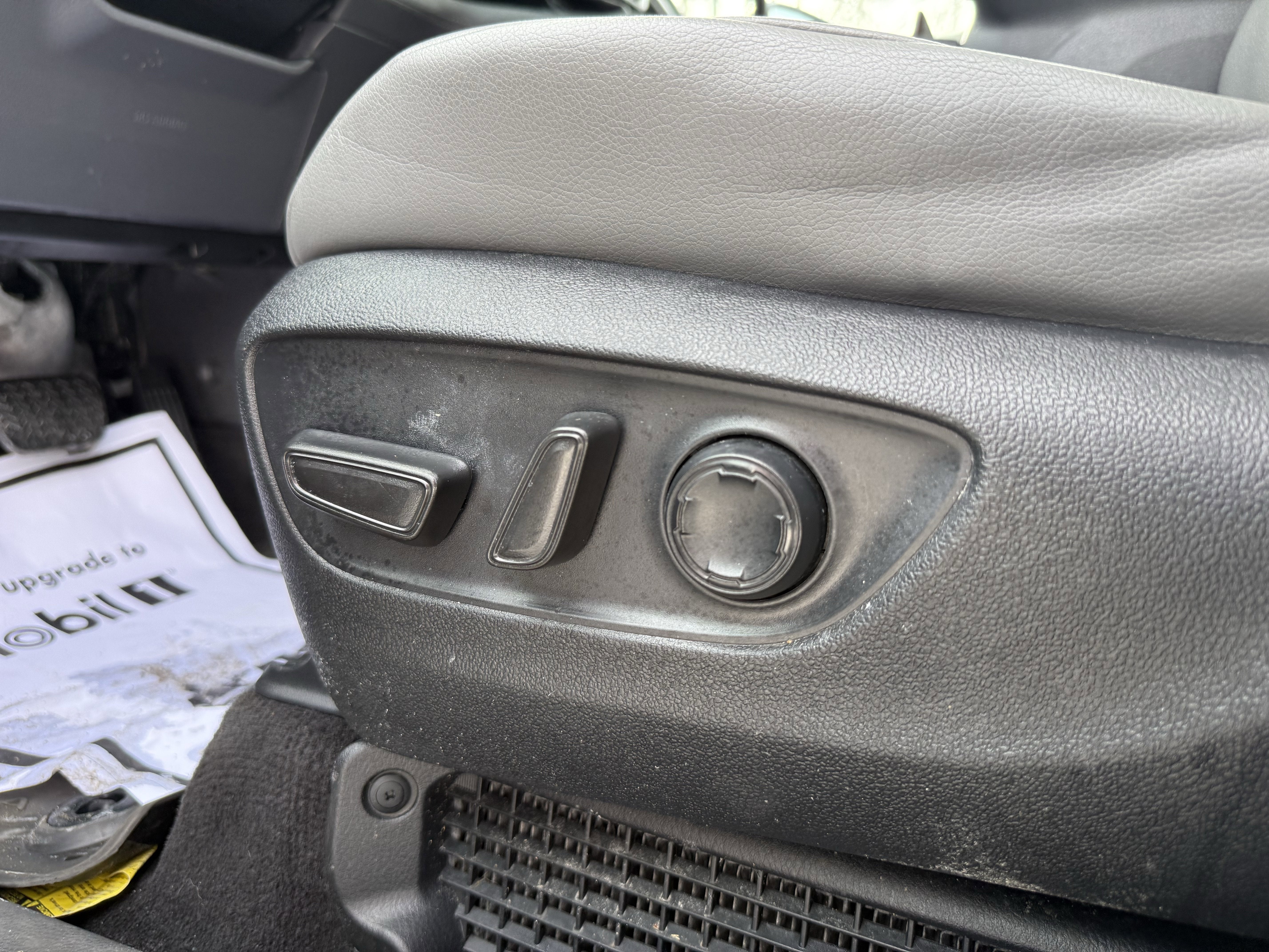 2023 Toyota Sienna XLE 7 Passenger