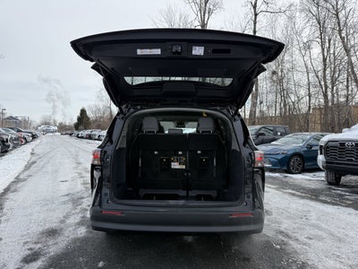 2023 Toyota Sienna XLE 7 Passenger