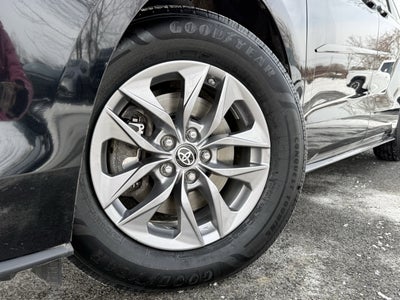 2023 Toyota Sienna XLE 7 Passenger