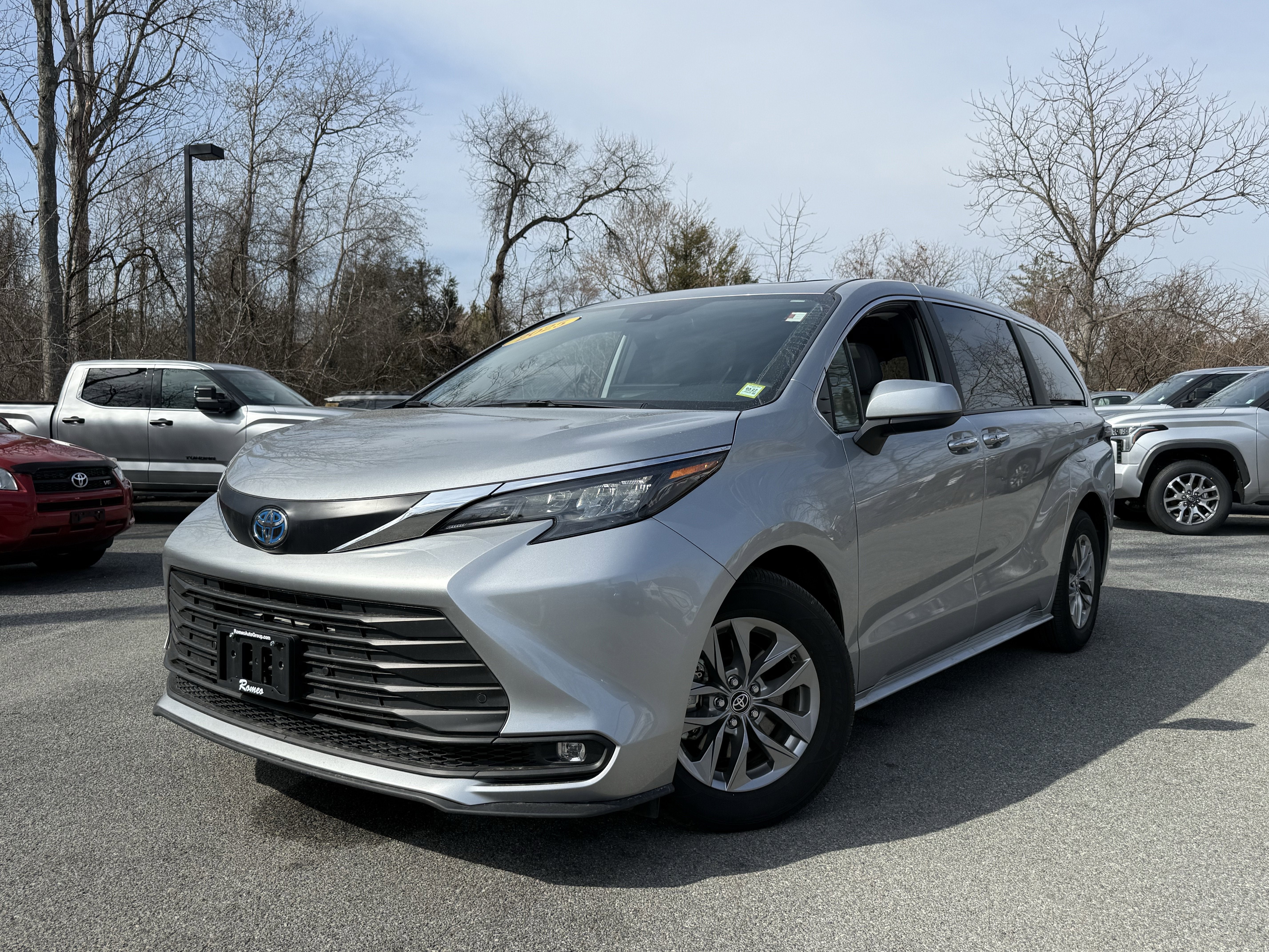 2025 Toyota Sienna XLE 7 Passenger