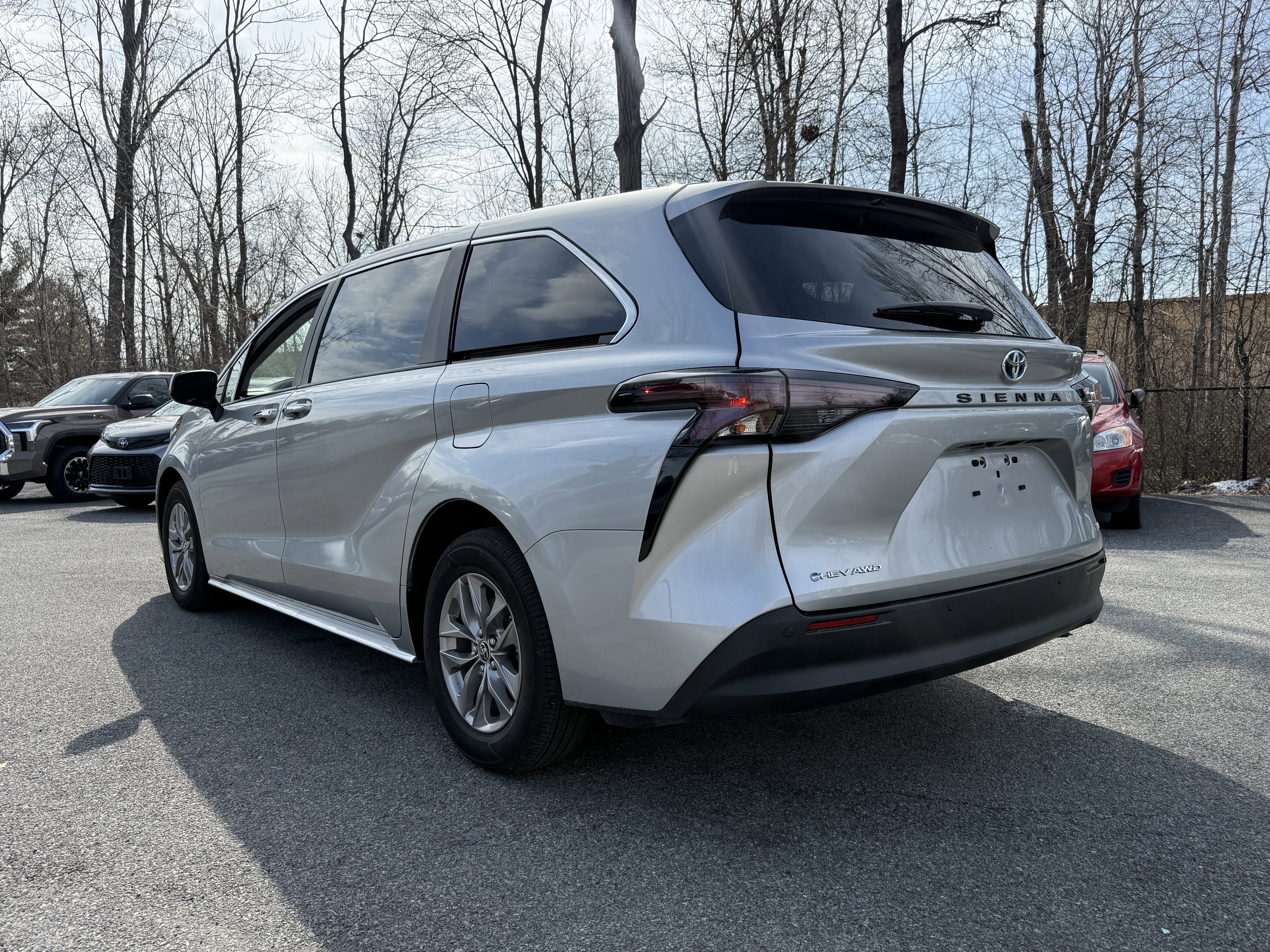 2025 Toyota Sienna XLE 7 Passenger
