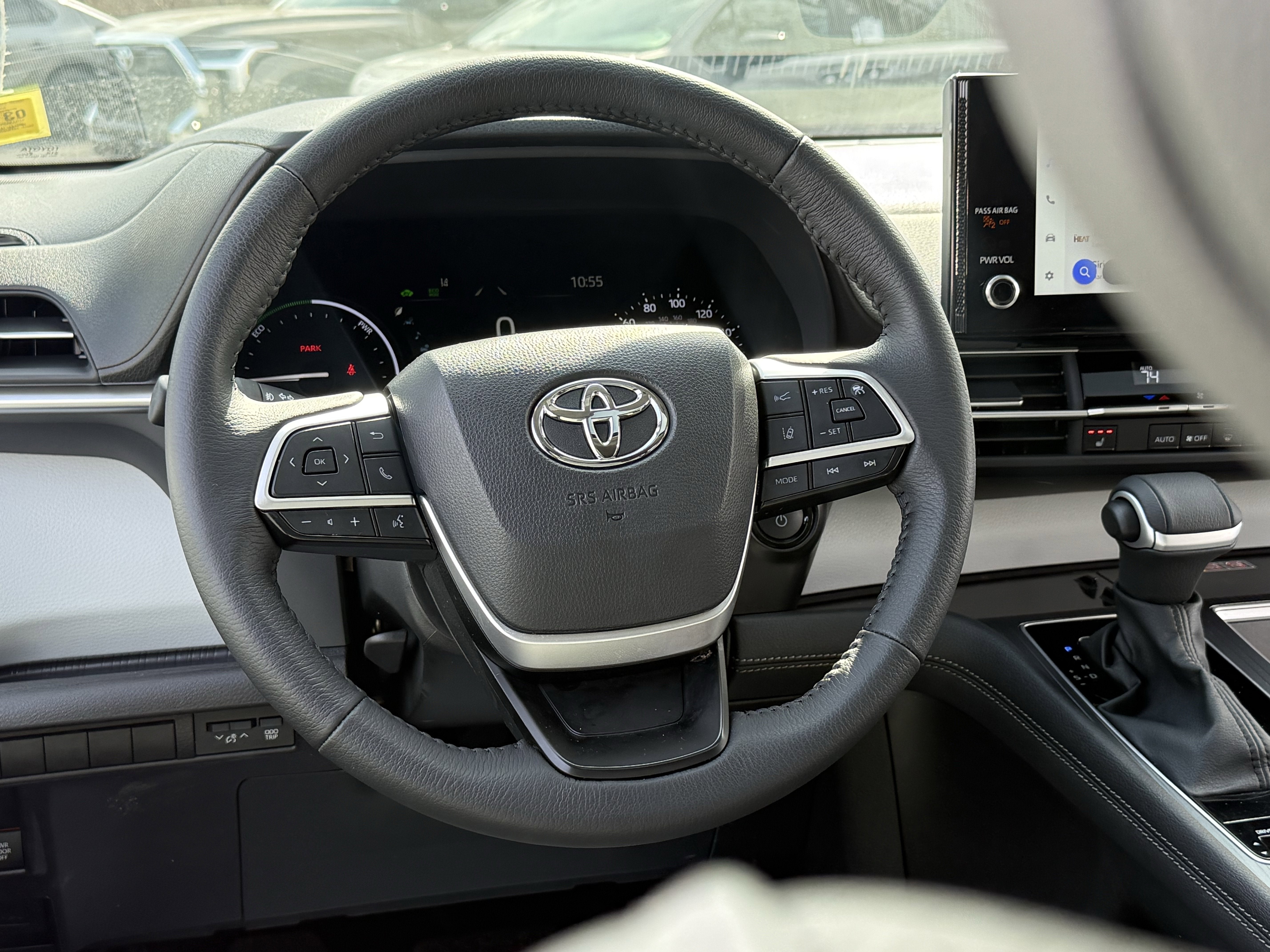 2025 Toyota Sienna XLE 7 Passenger