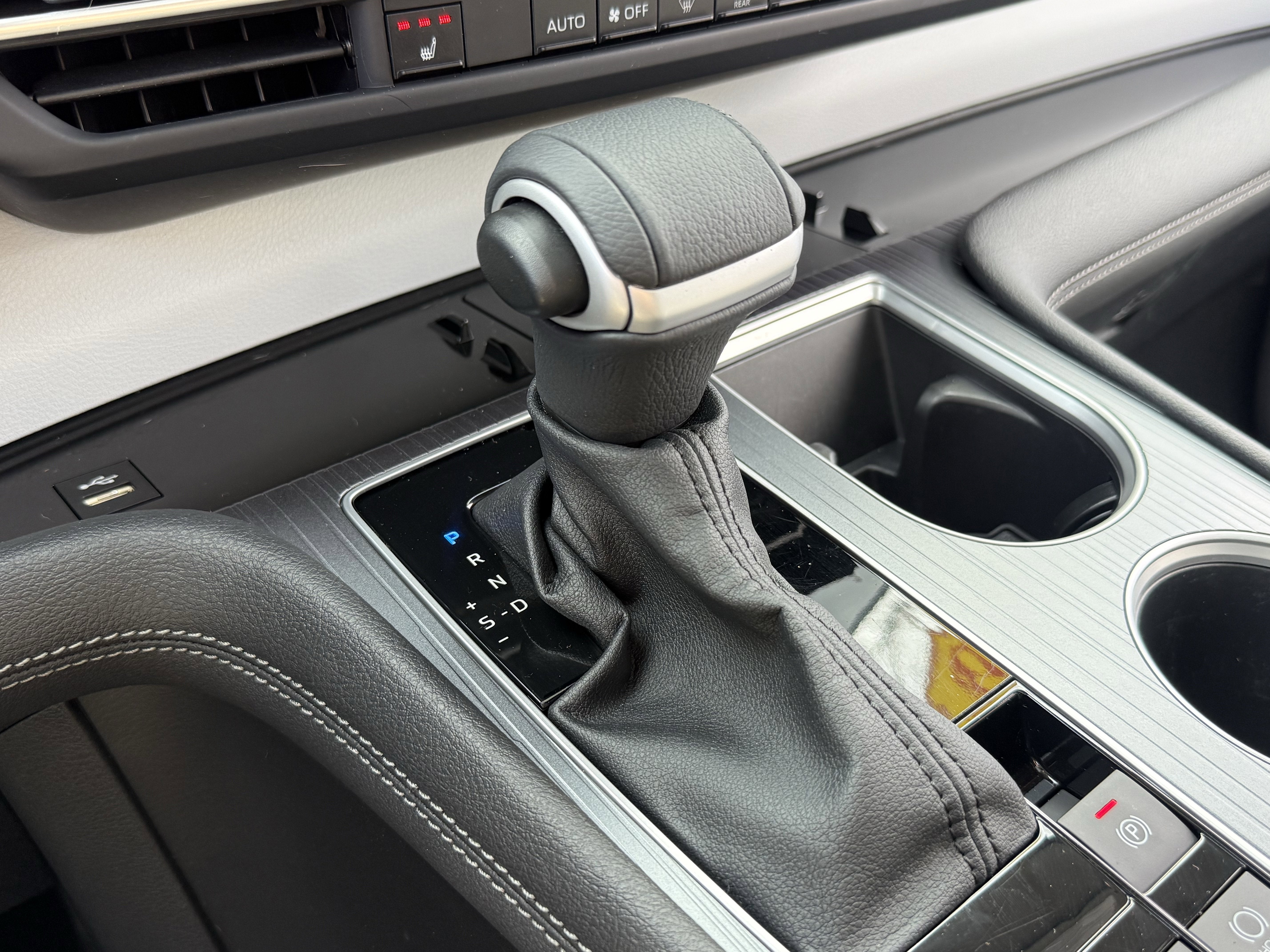 2025 Toyota Sienna XLE 7 Passenger