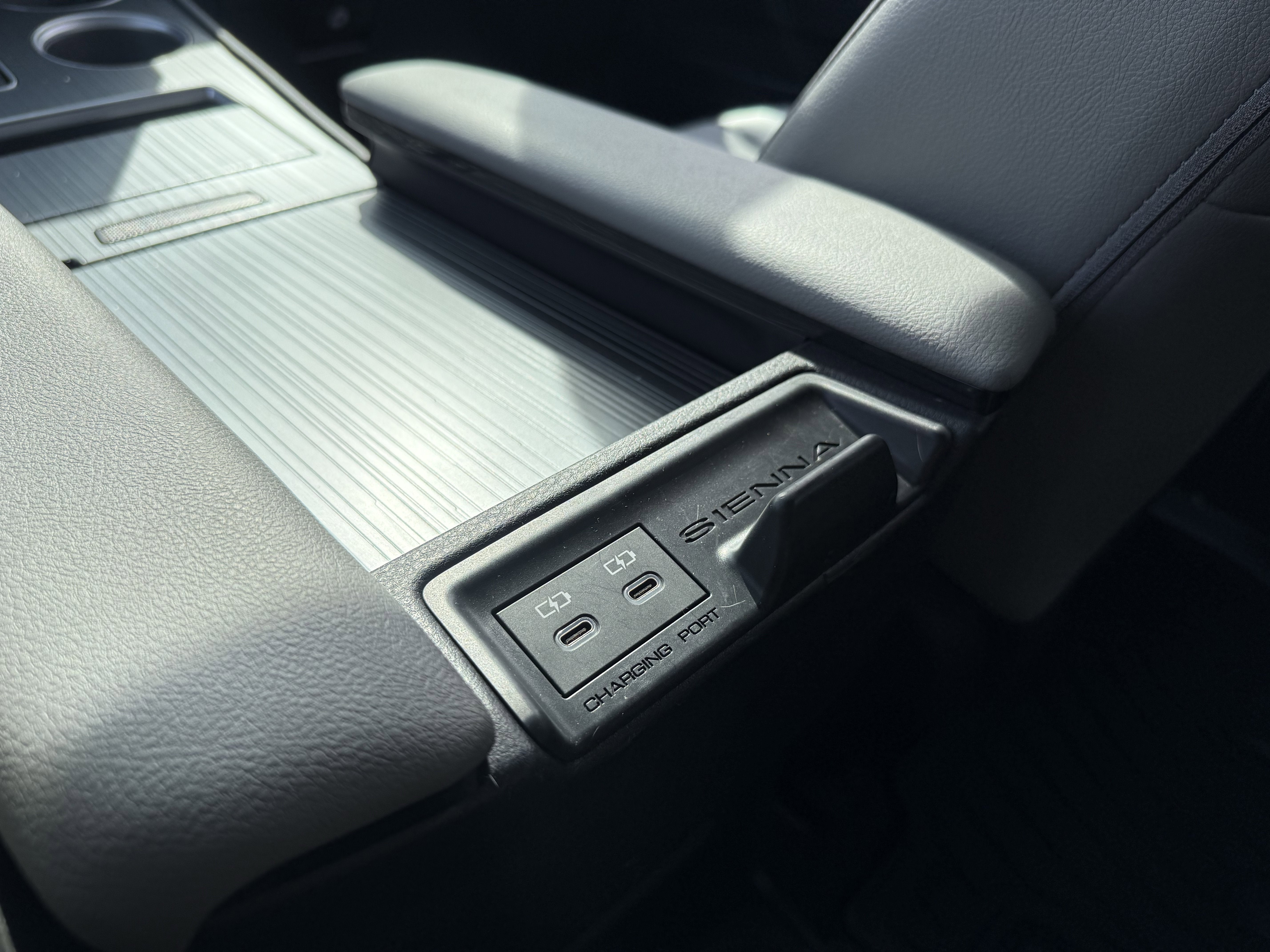 2025 Toyota Sienna XLE 7 Passenger