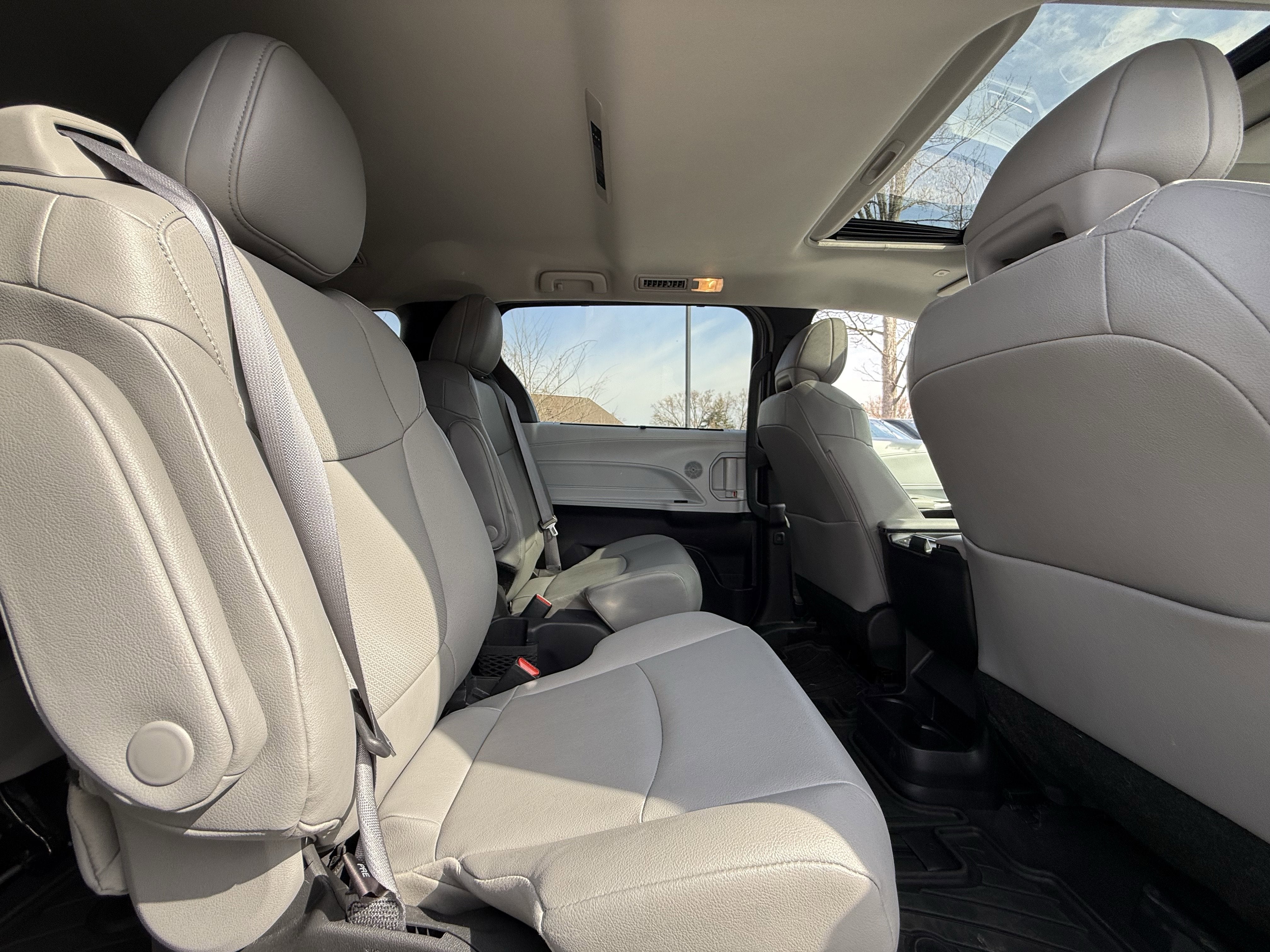 2025 Toyota Sienna XLE 7 Passenger