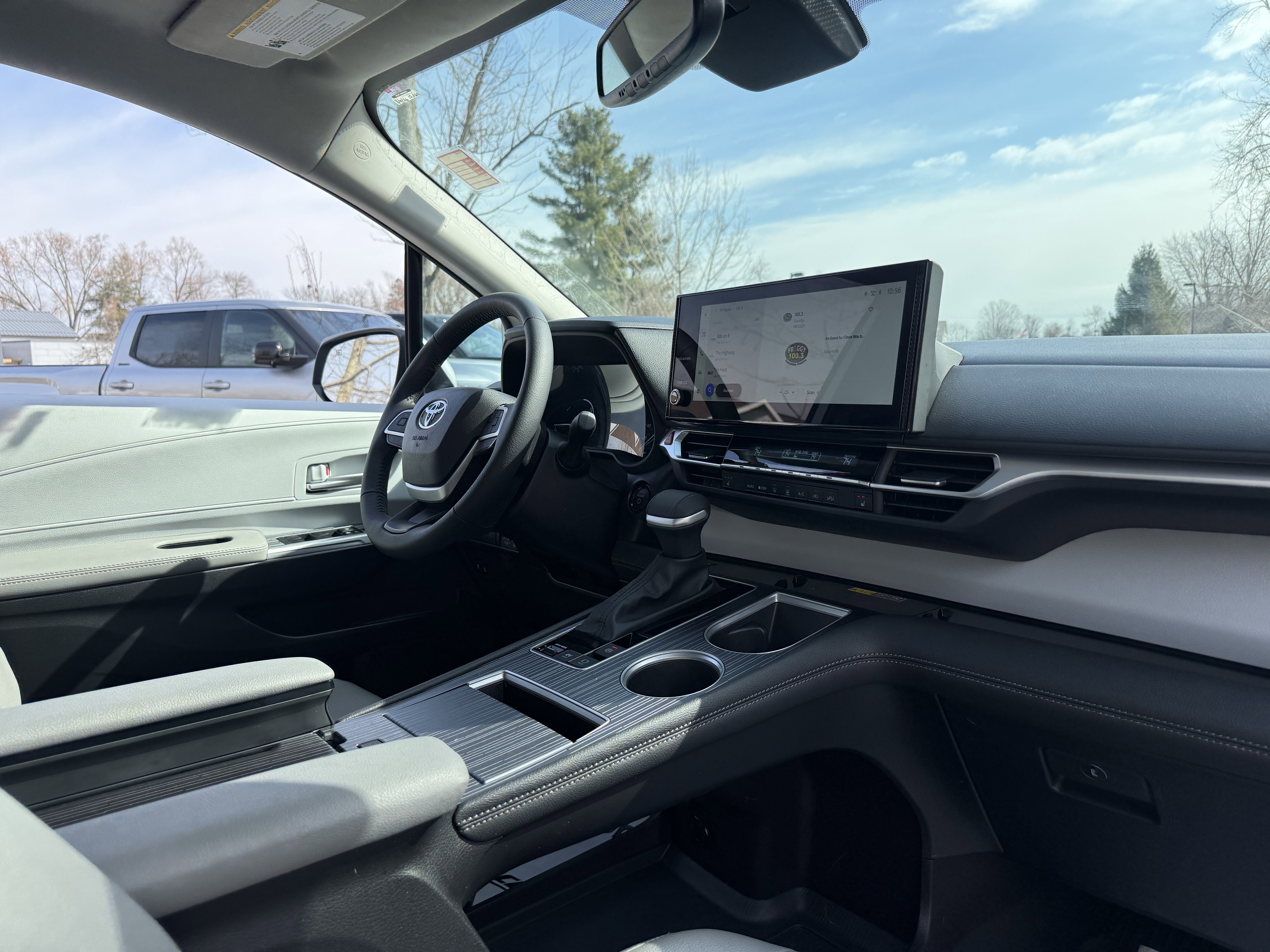 2025 Toyota Sienna XLE 7 Passenger