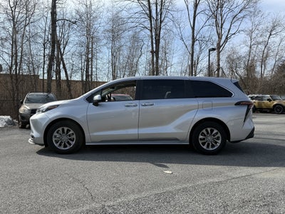 2025 Toyota Sienna XLE 7 Passenger