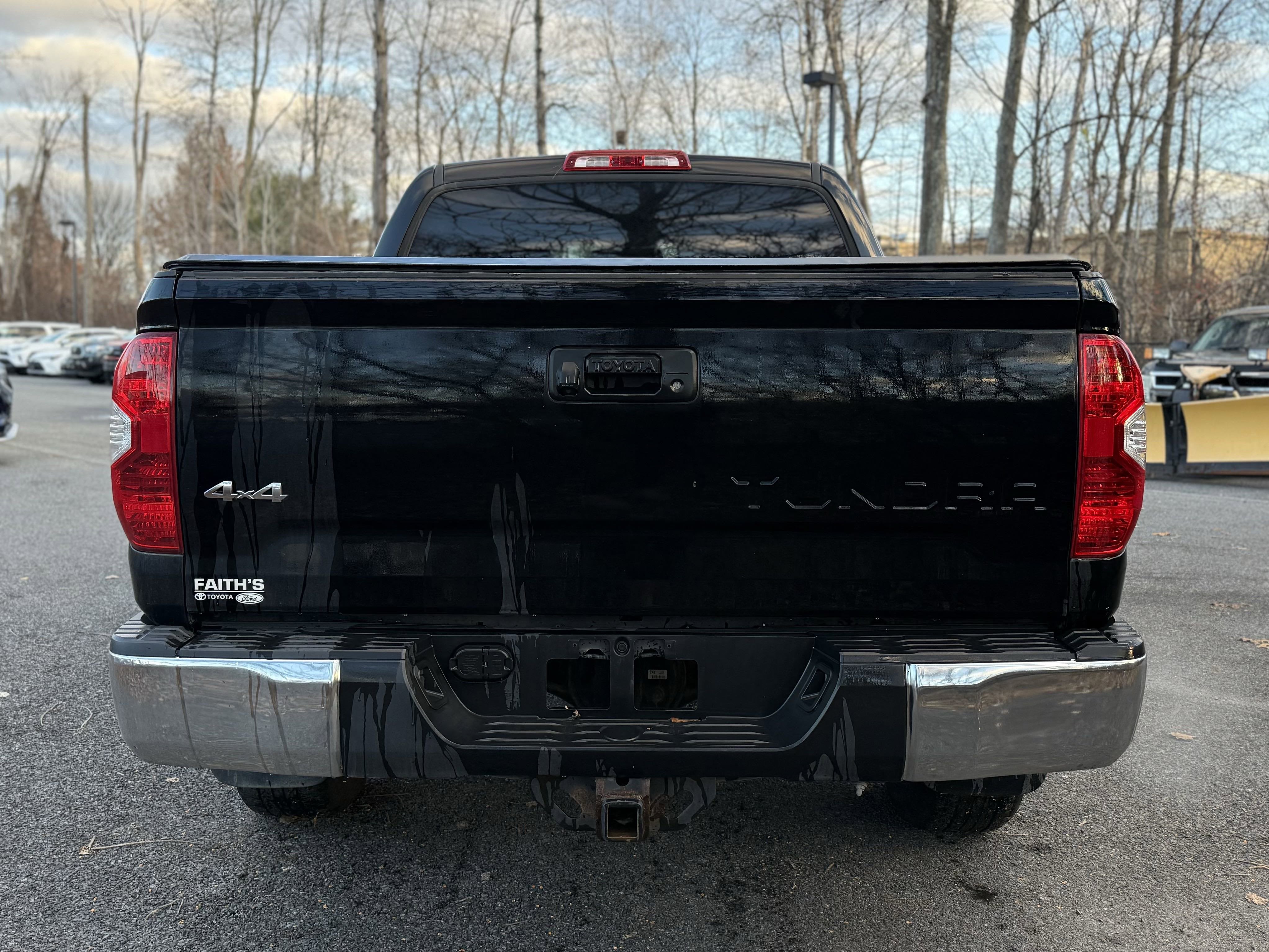 2017 Toyota Tundra SR5