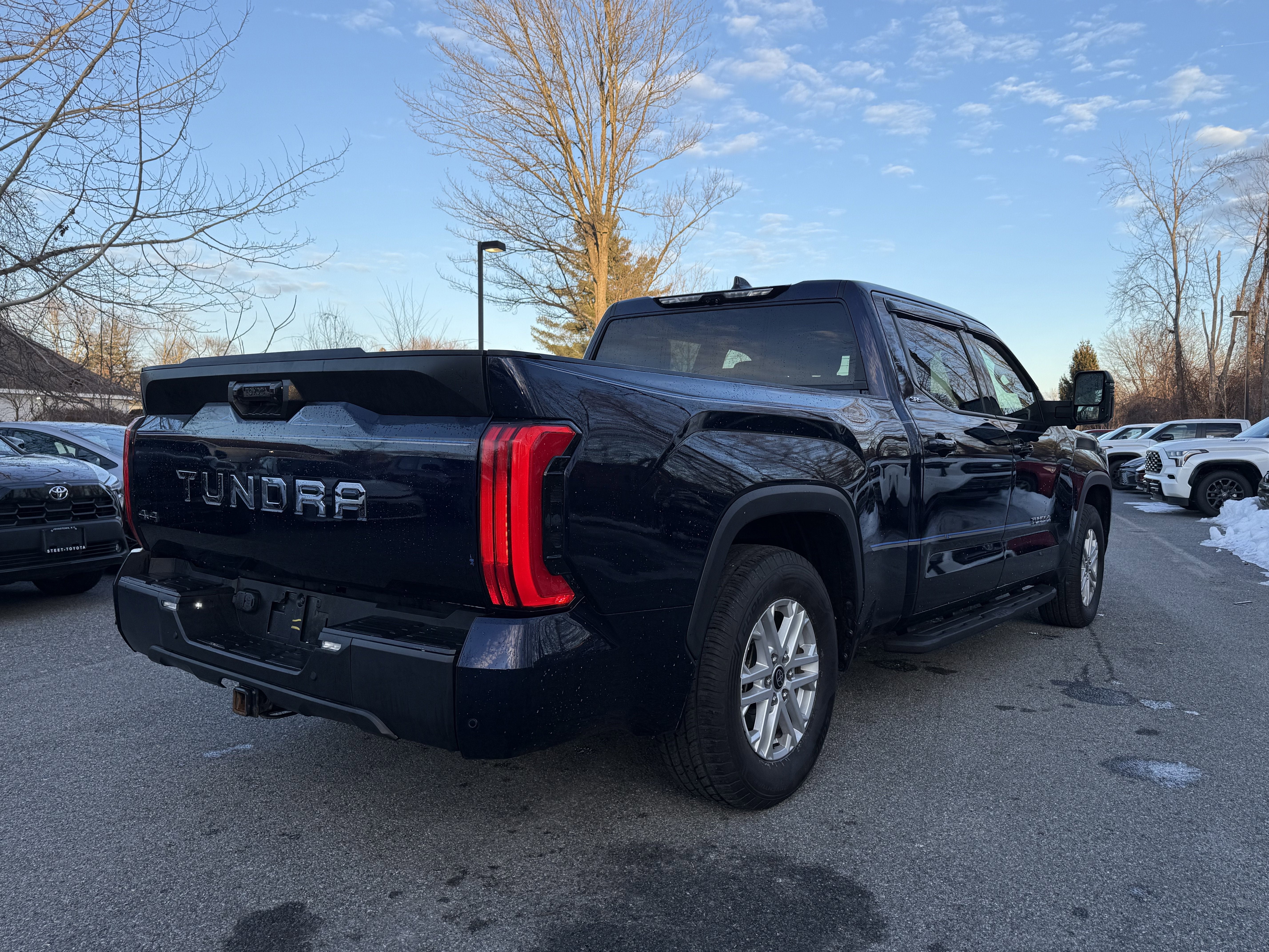 2022 Toyota Tundra SR5