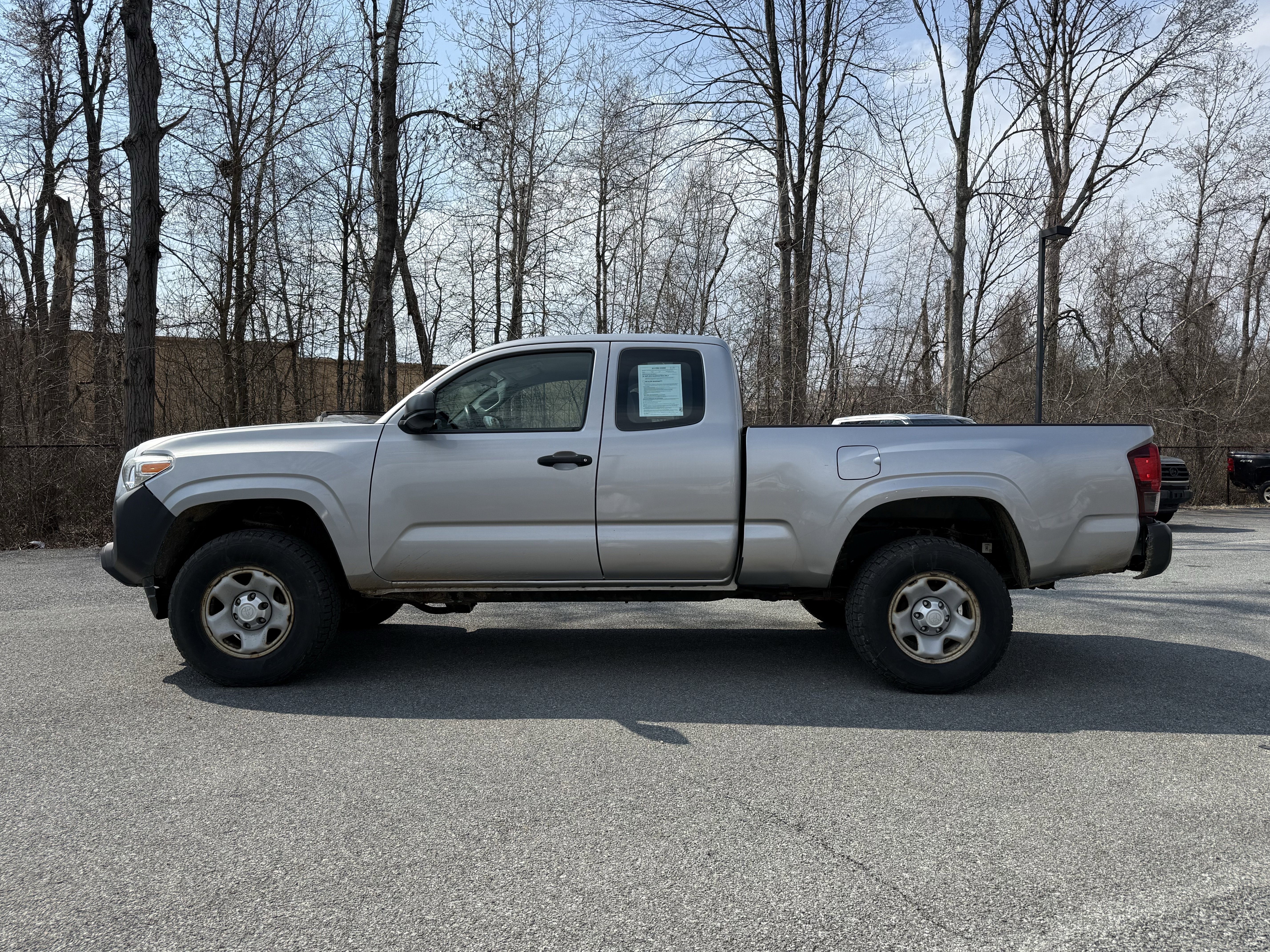 2018 Toyota Tacoma SR
