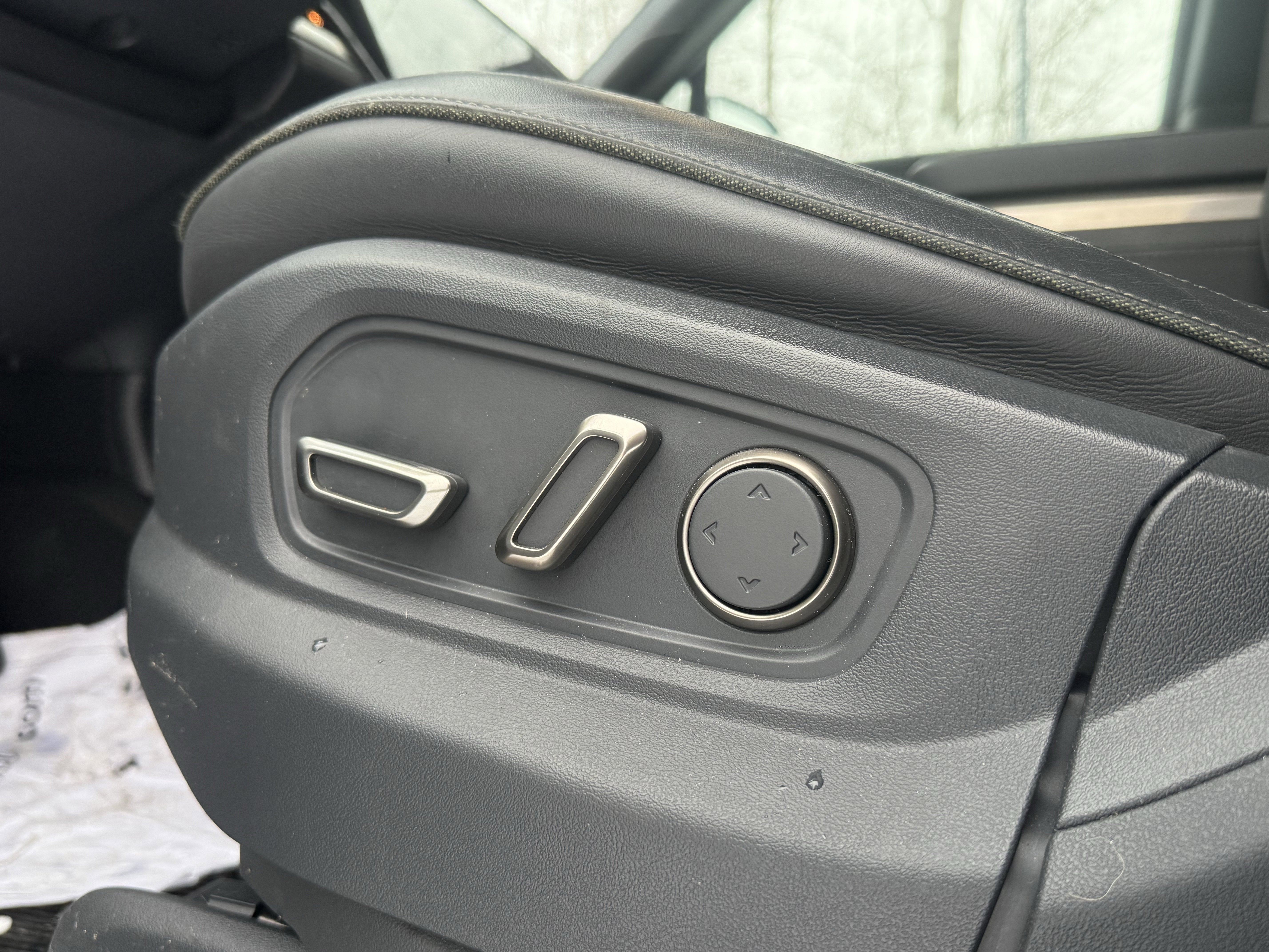 2022 Rivian R1T Adventure