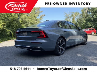 2024 Volvo S60 B5 Plus Dark Theme