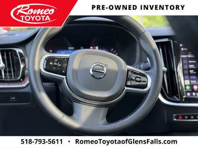 2024 Volvo S60 B5 Plus Dark Theme
