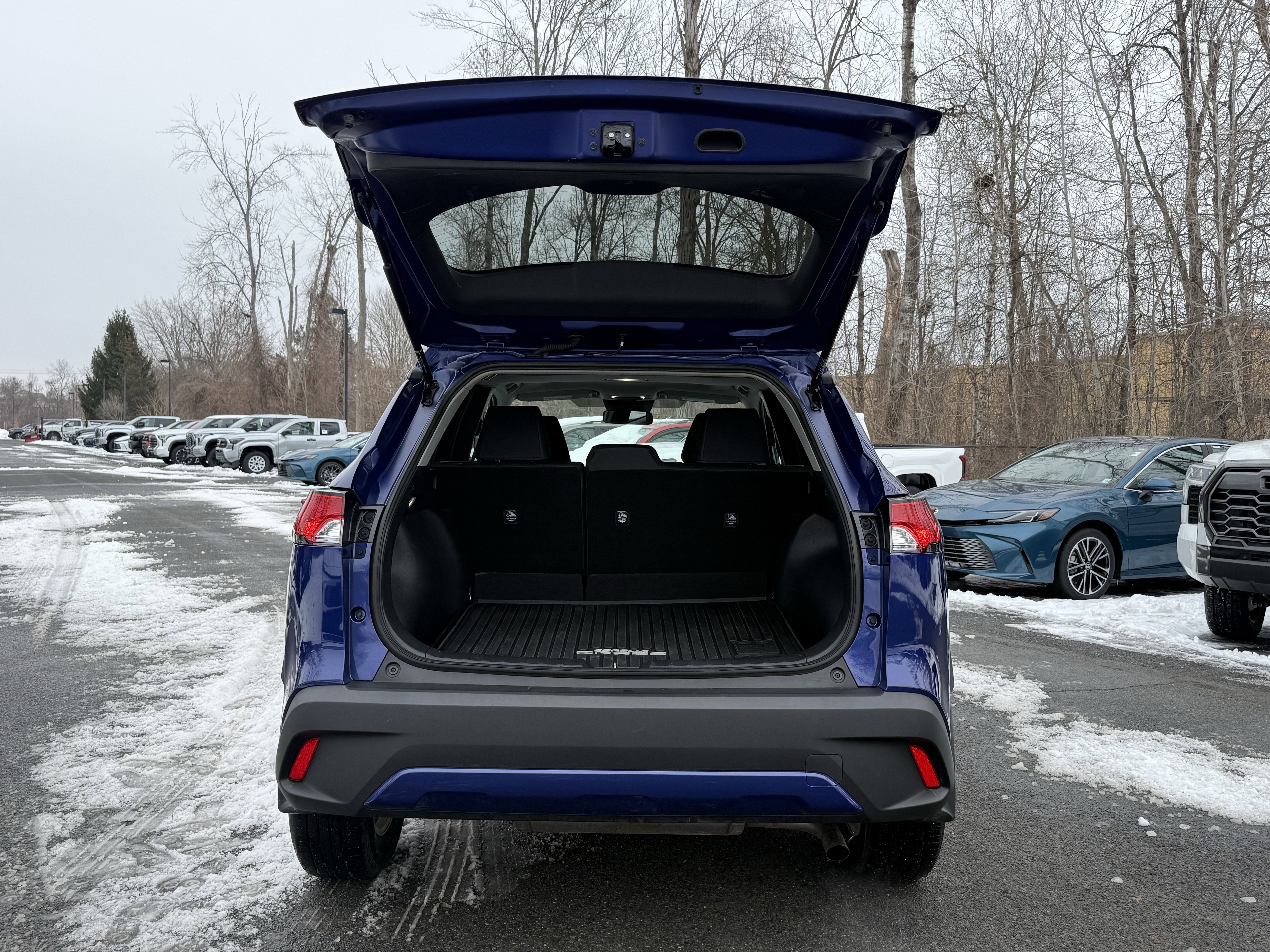 2023 Toyota Corolla Cross LE