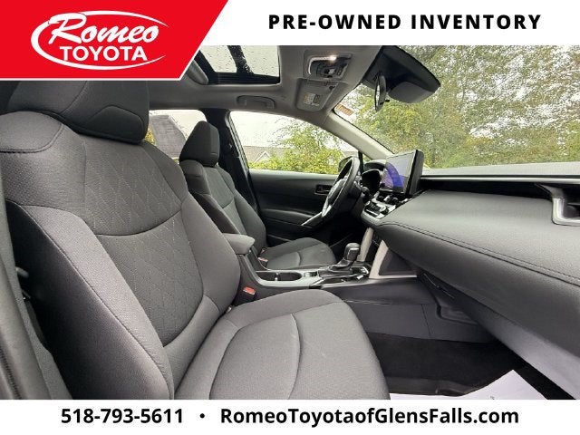2024 Toyota Corolla Cross LE