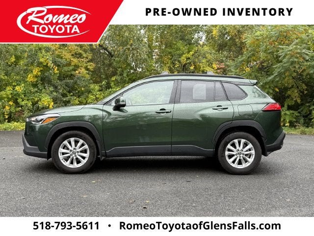 2024 Toyota Corolla Cross LE