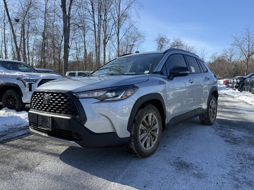 2025 Toyota Corolla Cross LE