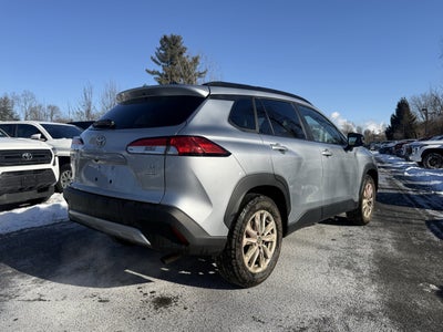 2025 Toyota Corolla Cross LE