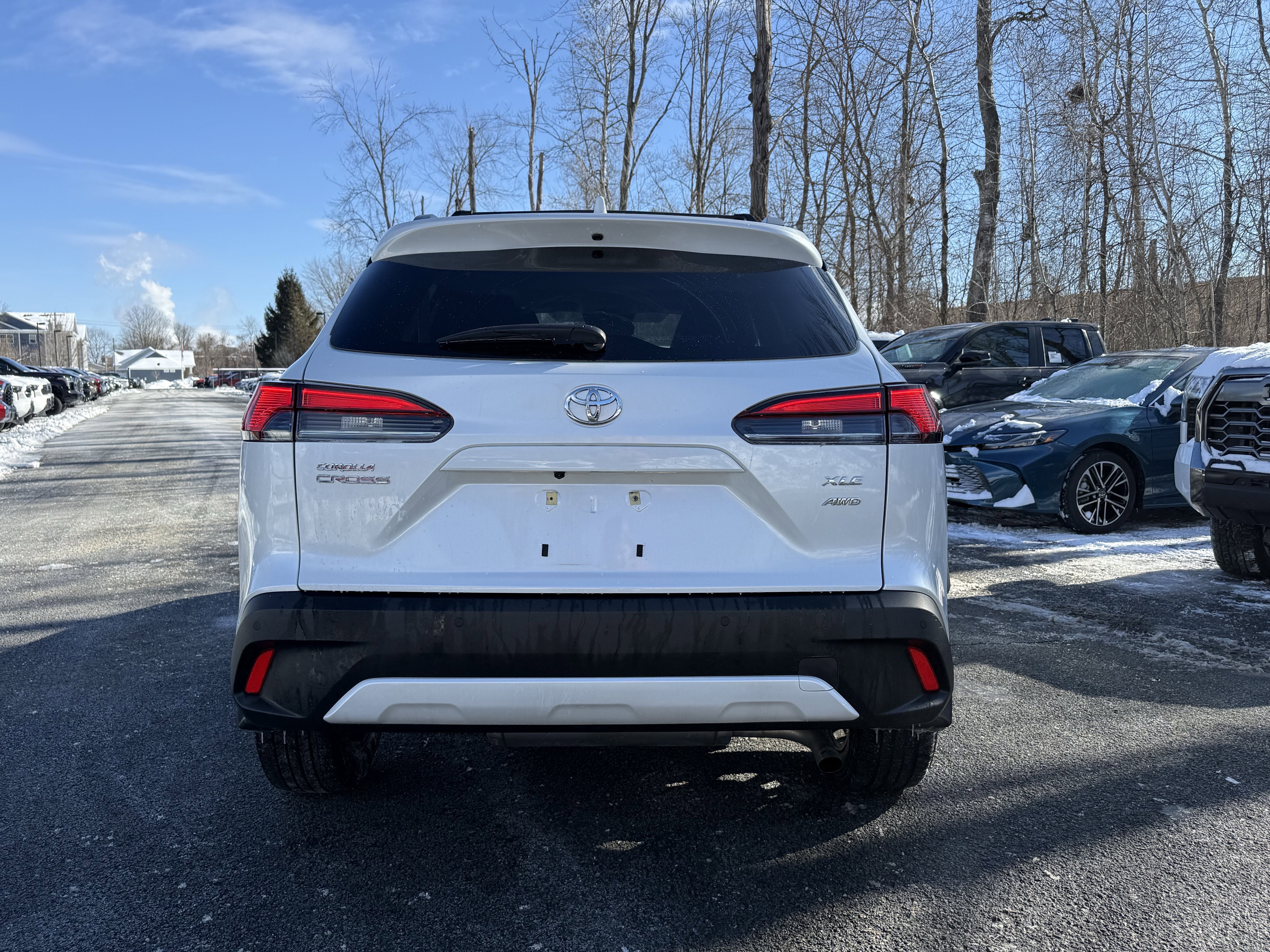 2023 Toyota Corolla Cross XLE