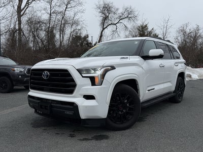 2024 Toyota Sequoia SR5