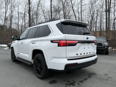 2024 Toyota Sequoia SR5