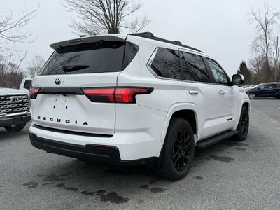 2024 Toyota Sequoia SR5