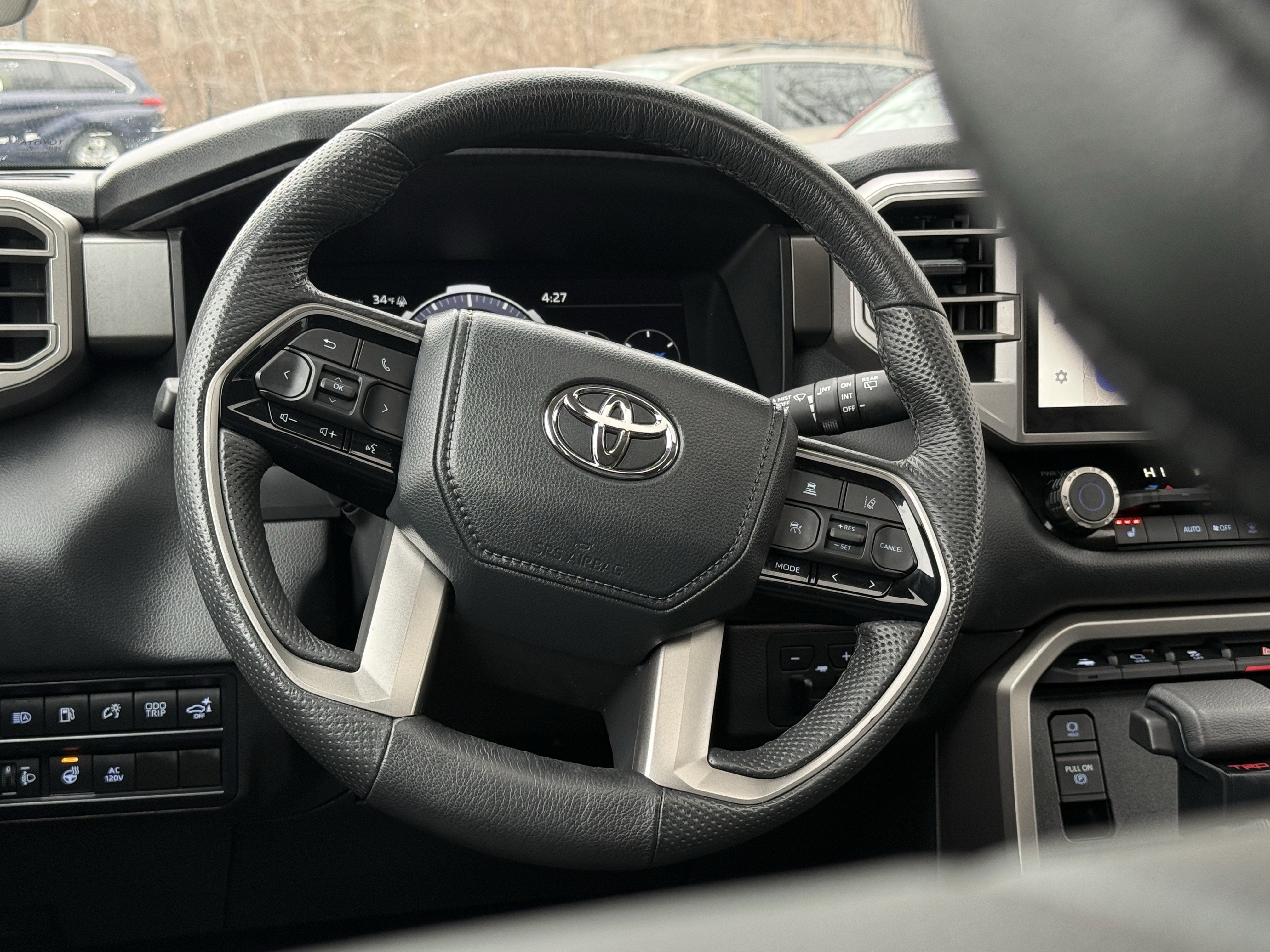 2024 Toyota Sequoia SR5