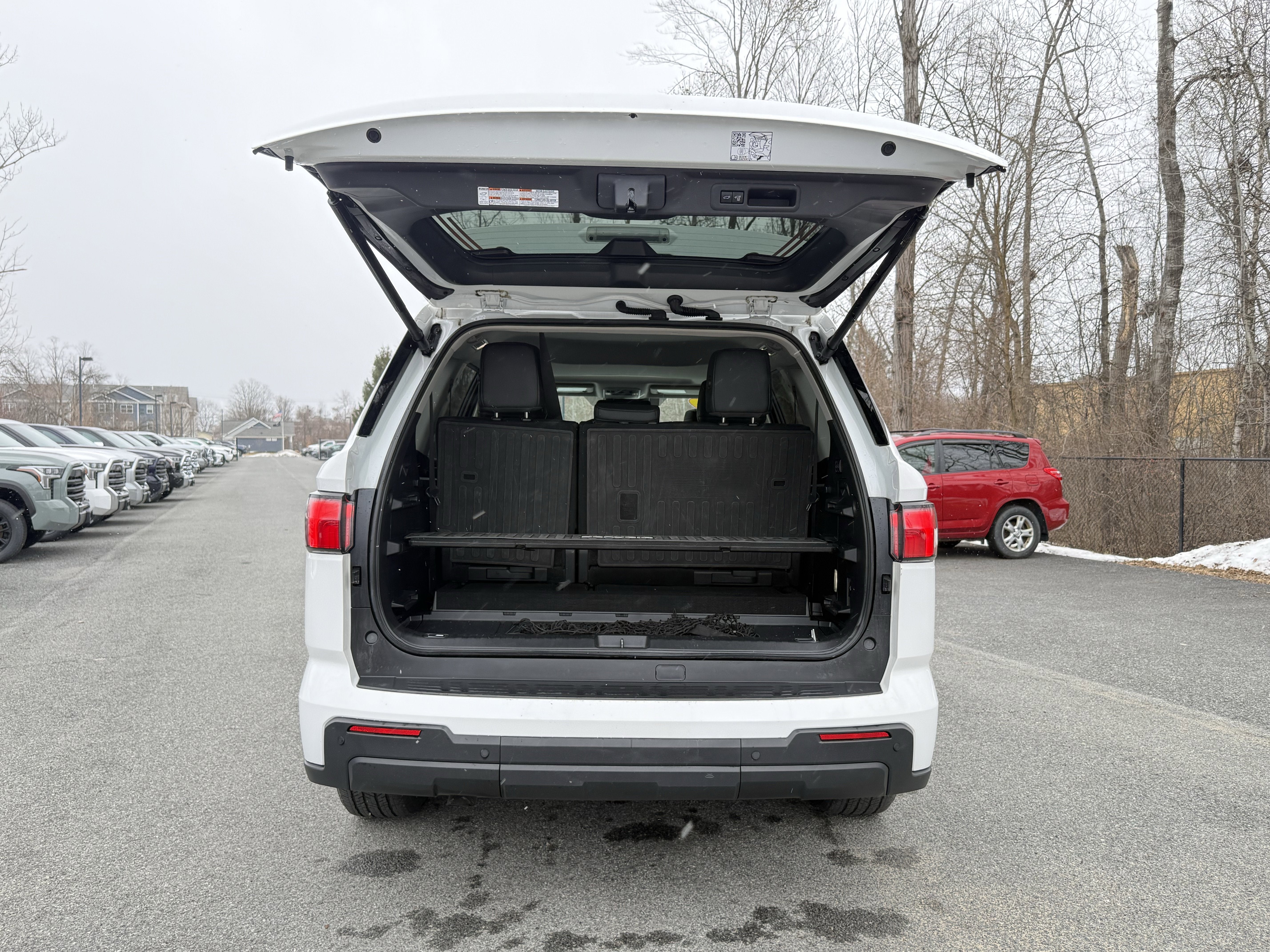 2024 Toyota Sequoia SR5