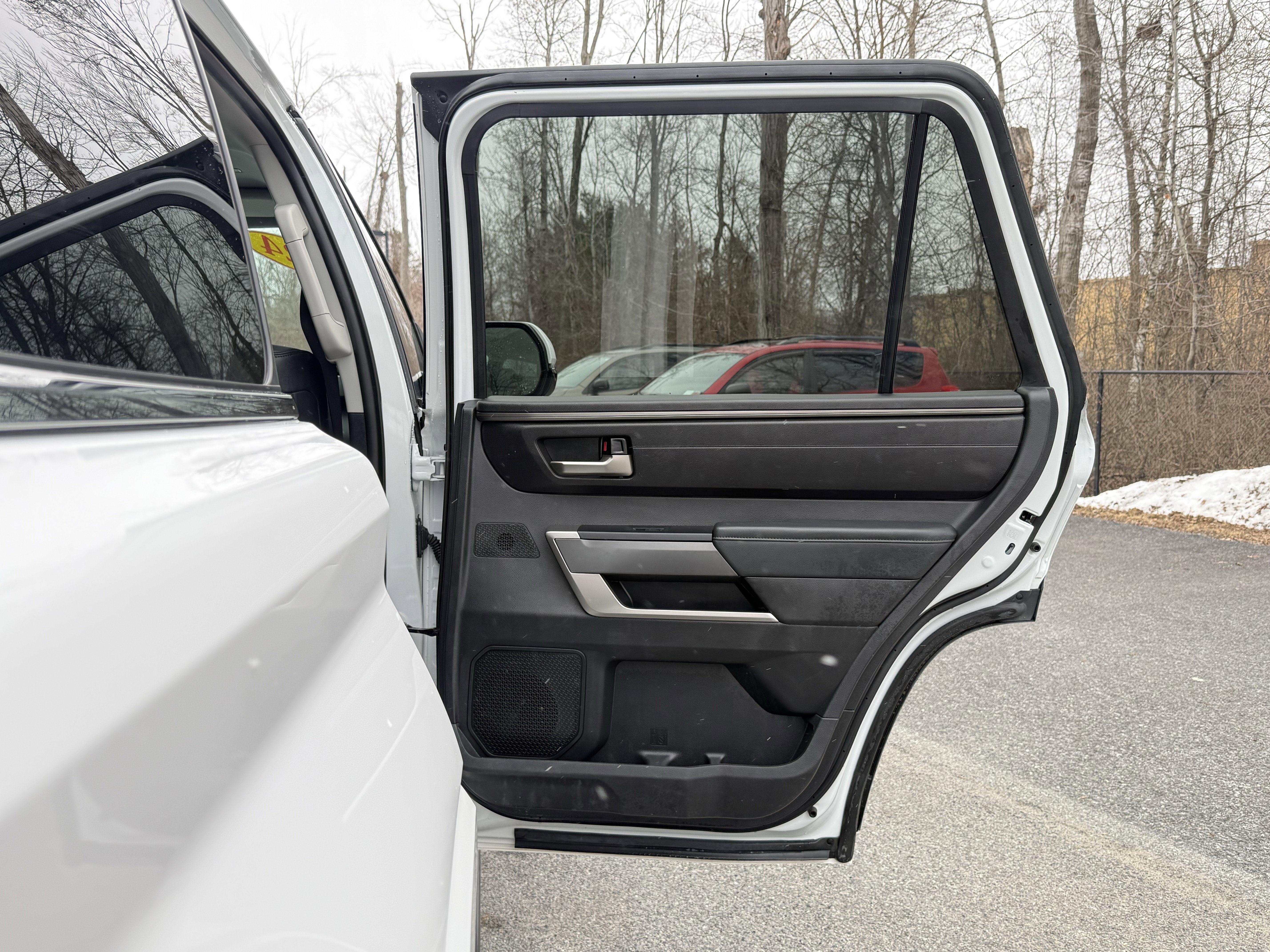 2024 Toyota Sequoia SR5