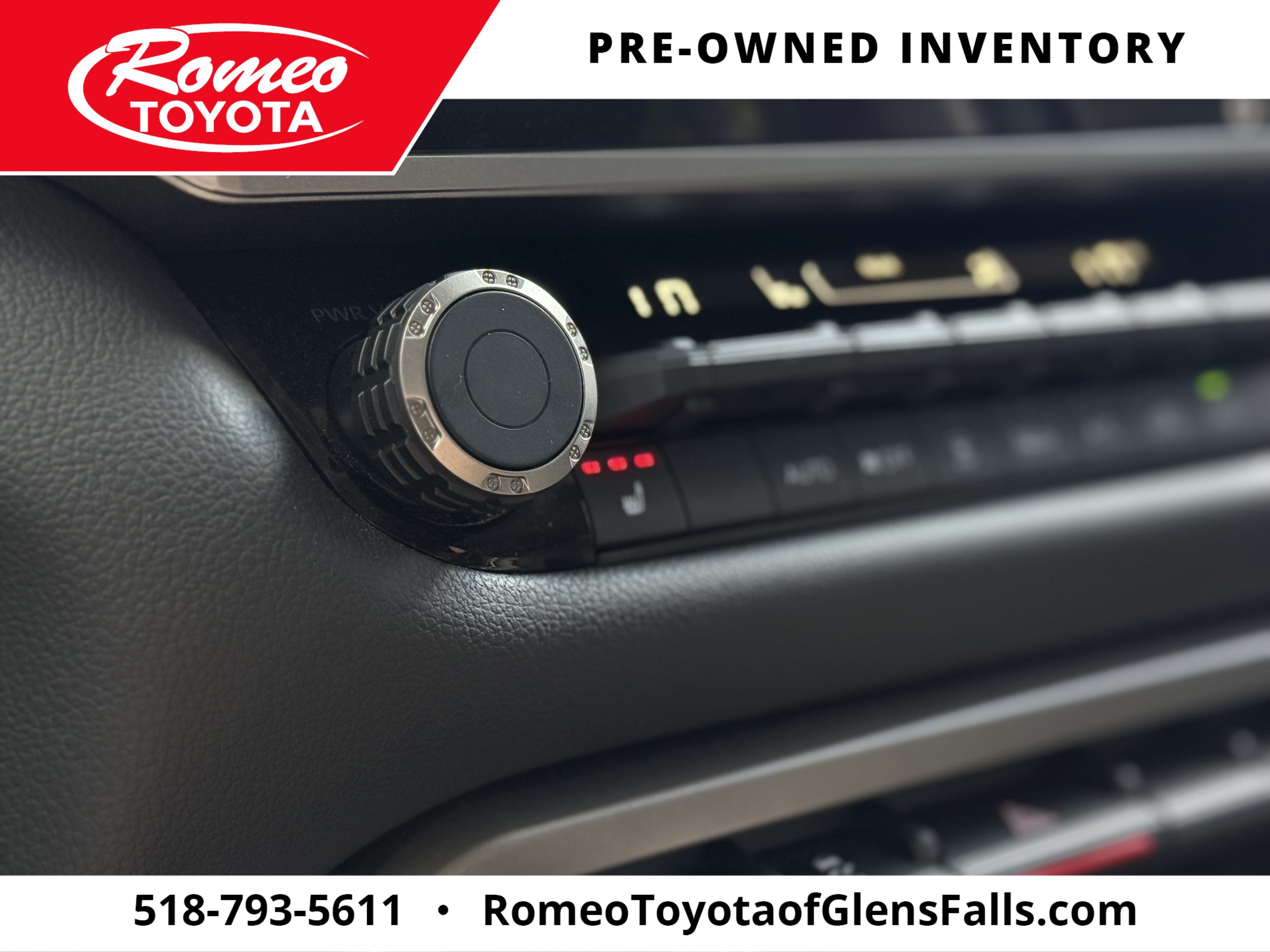 2024 Toyota Sequoia SR5