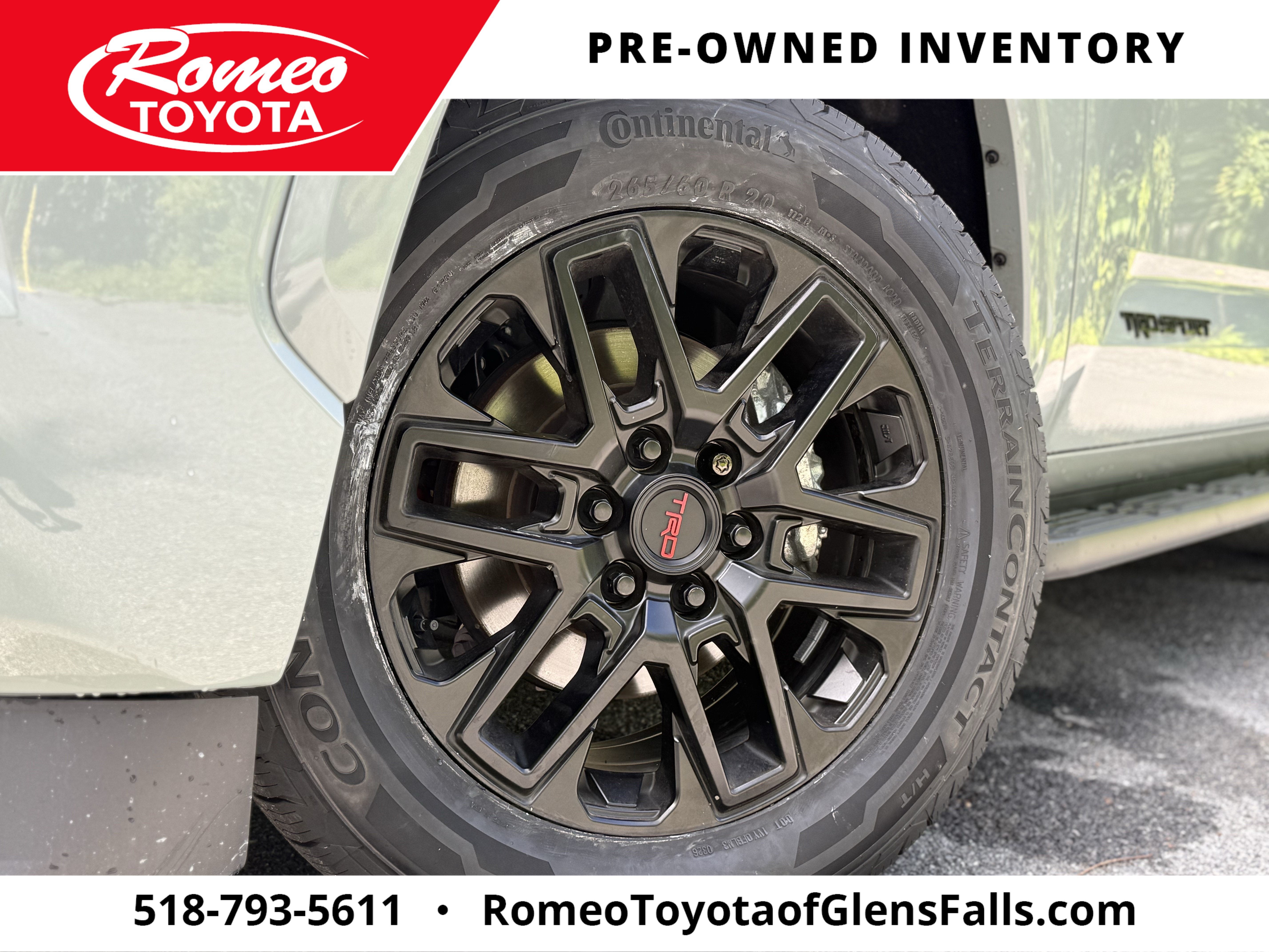 2024 Toyota Sequoia SR5