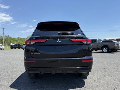 2022 Mitsubishi Outlander Black Edition