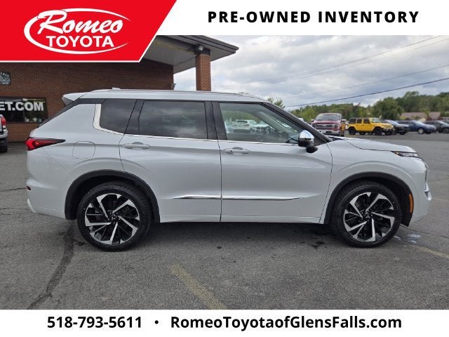 2023 Mitsubishi Outlander SEL