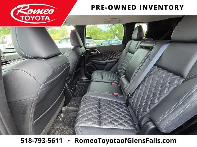 2023 Mitsubishi Outlander SEL